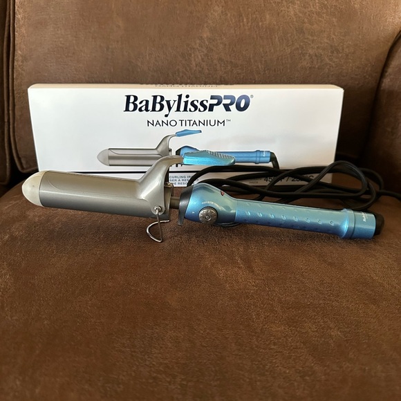 BabylissPRO Nano Titanium Sping Curling Iron - Picture 2 of 8